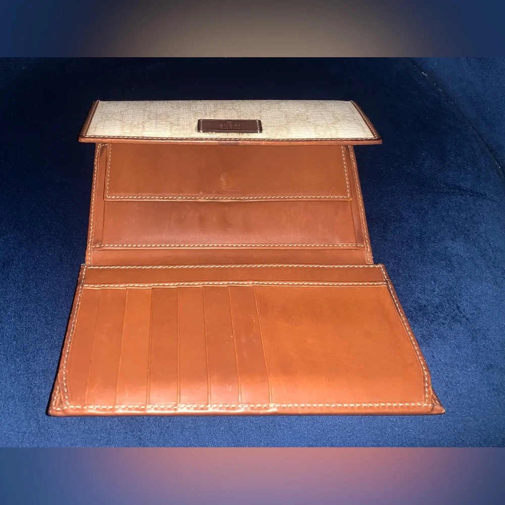 Gucci Wallet